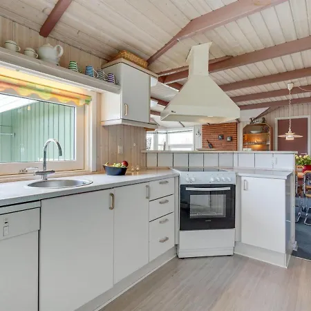 Holiday home Guldborg - 400m To The Inlet In Se Jutland By Interhome *
